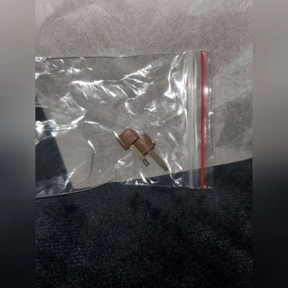 Fabletics Suede Stiletto Pointed heels - Picture 4 of 7